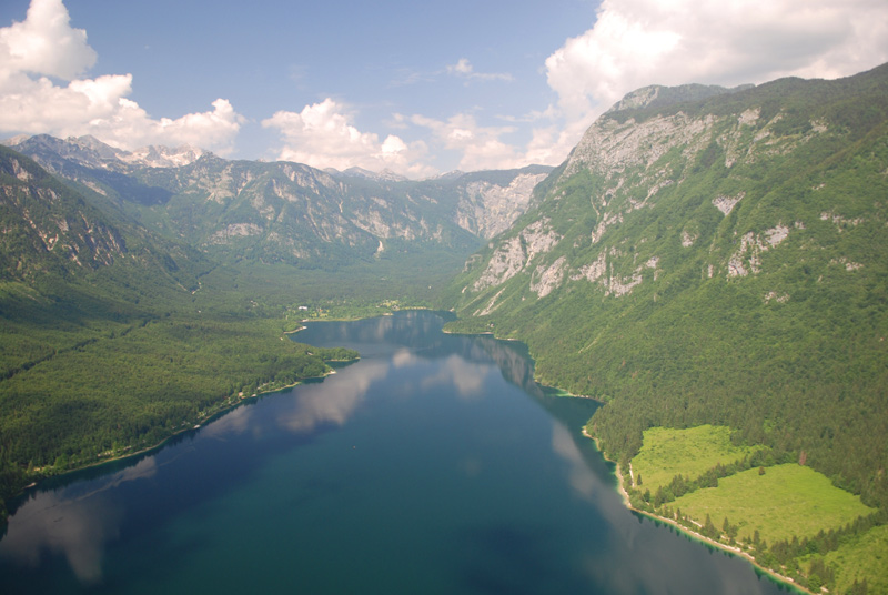 Adventure tours Slovenia - Adventure for the gourmets Adventure tours Slovenia - Bohinj lake